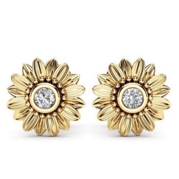 Jewelry - 18k Yellow Gold Diamond Stud Earrings